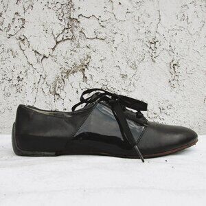 Tsubo black leather ribbon tie front flats 8
